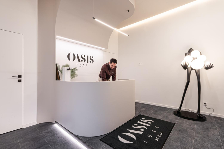 Public Area 3, Oasis Luxe Boutique Suites by BQA, Budapesti