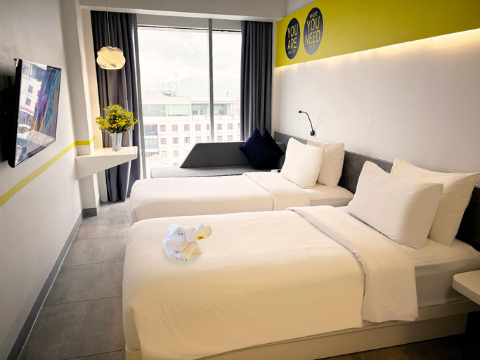 Bedroom 3, YELLO Hotel Paskal Bandung, Bandung