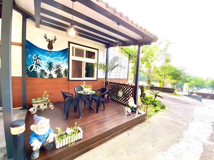 Others 5, Yue Ya Villa, Nantou