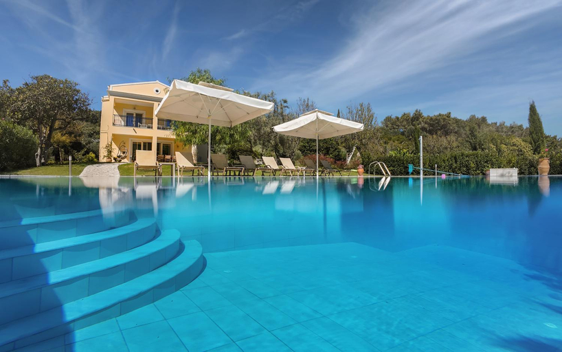Others 4, Villa Stefania, Ionian Islands