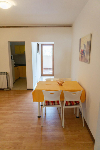Others 2, Apartments with parking space Jurandvor, Krk - 24141, Baška