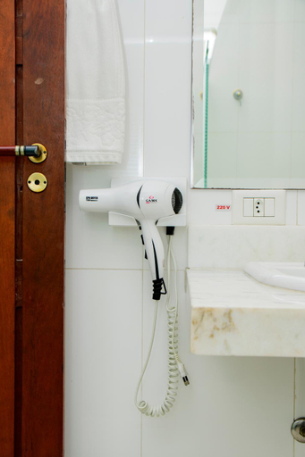 Bathroom, Haras Buona Fortuna, Cotia