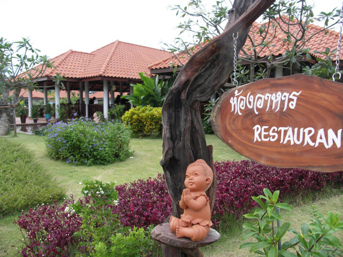 Food & Drinks 4, Sailom Resort Bangsaphan, Bang Saphan