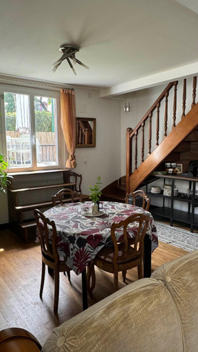 Others 3, Maison d'hote Augeard, Hauts-de-Seine