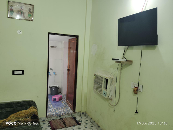 Bedroom 2, Hotel Shri Ram Palace, Rewa