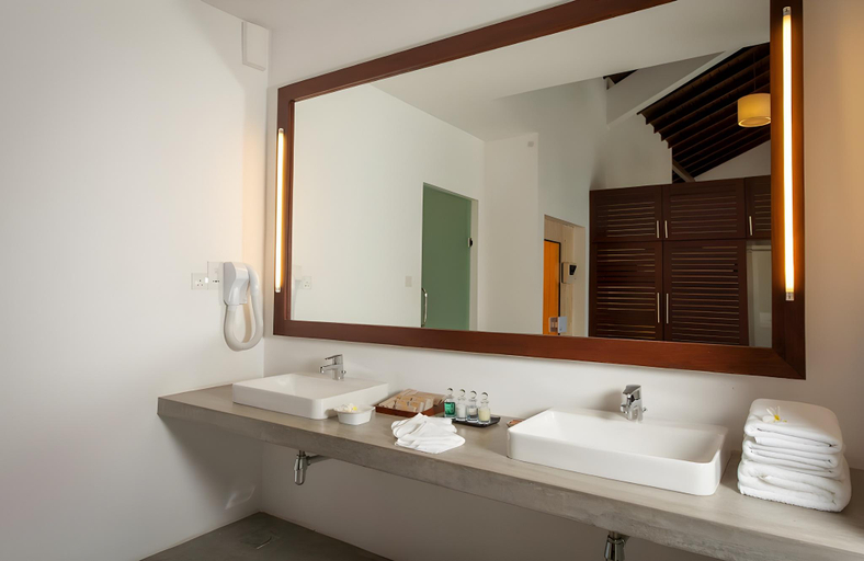 Bathroom 5, The Calm Resort and Spa, Koralai Pattu (Valachchenai)
