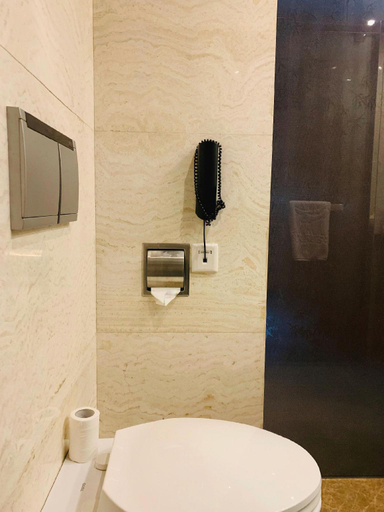 Bathroom 3, Eerguna Hotel, Hulunbuir