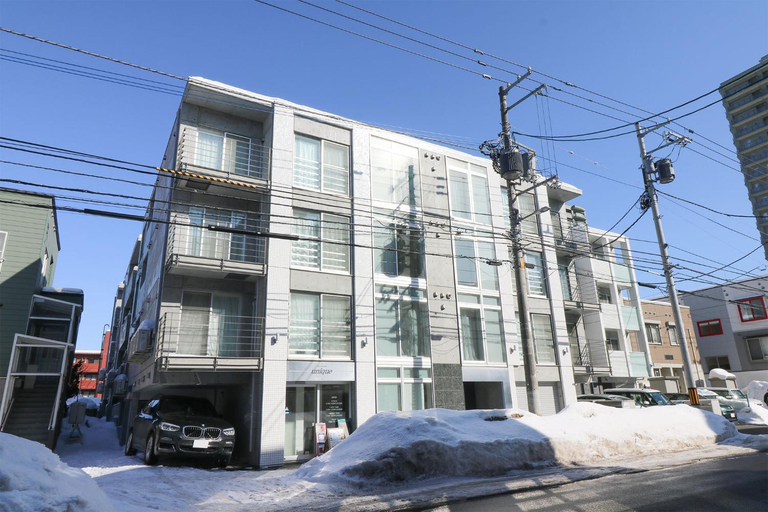 Others 2, Grand Success Lusso, Sapporo