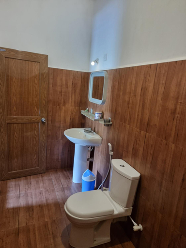 Bathroom 4, Liyon Rest sigiriya, Dambulla