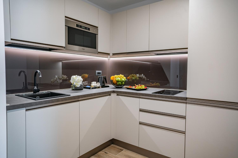 Others 4, NOVOS Luxury Suites, Municipiul Bucuresti