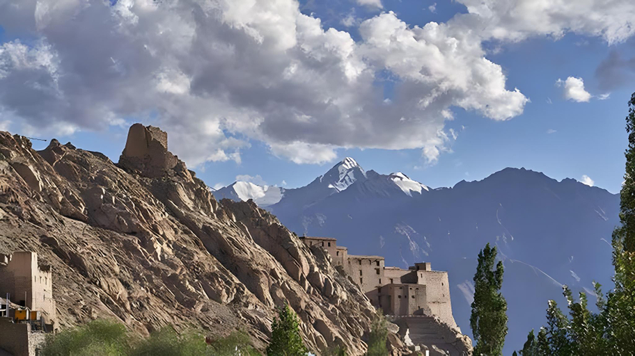 Others 5, Rock Castle Residency, Leh