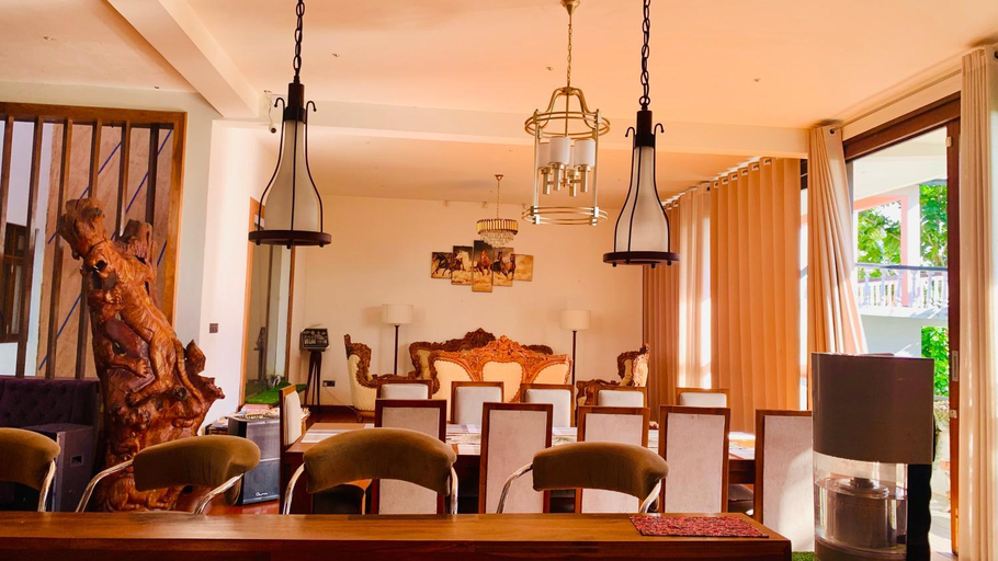 Food & Drinks 5, Royal Retreat Kandy , K.F.G. & G. Korale