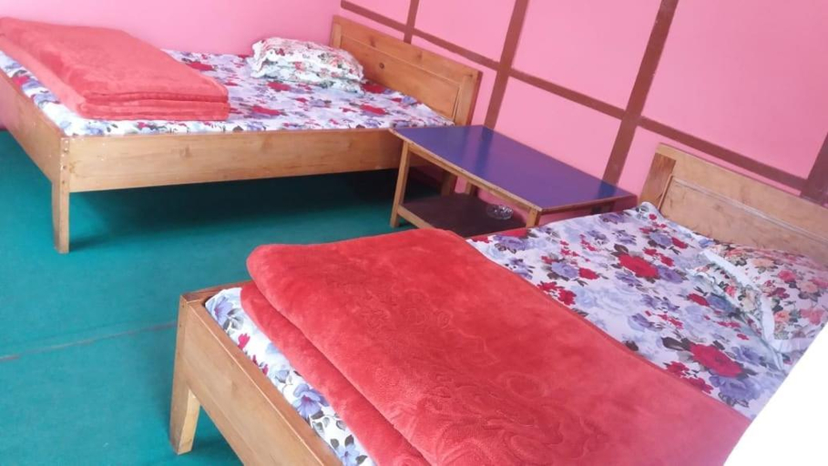 Bedroom 2, Vamoose Silkroute, Darjiling