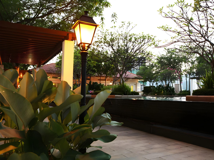 Garden 3, Straits Quay Marina Suites, Penang Island