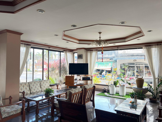 Public Area 2, Ritzy House Hotel, Muang Chumphon