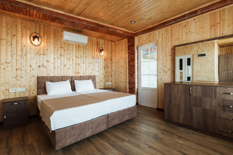Bedroom 3, Roots Resort, Kobuleti