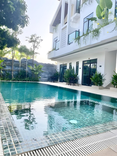 Sport & Beauty 2, Raing Phnom Bungalow, Kampot