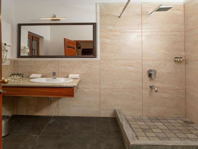 Bathroom 3, Boutique Hotel Indra Niwas, Udaipur