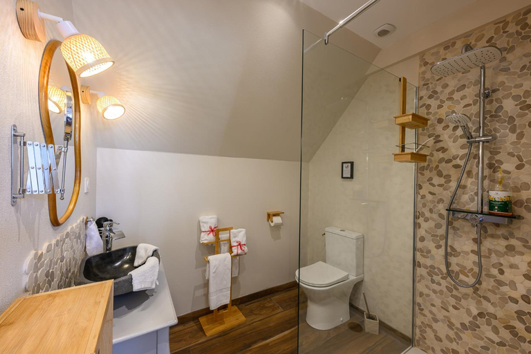 Bathroom 3, Les 13 lavoirs d'antan - chambre zen attitude, Manche