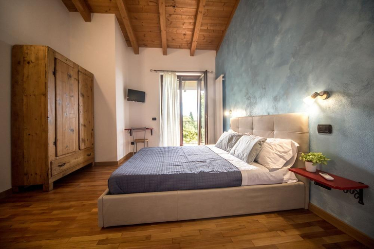 Bedroom 2, B&B Al Sentiero, Verona