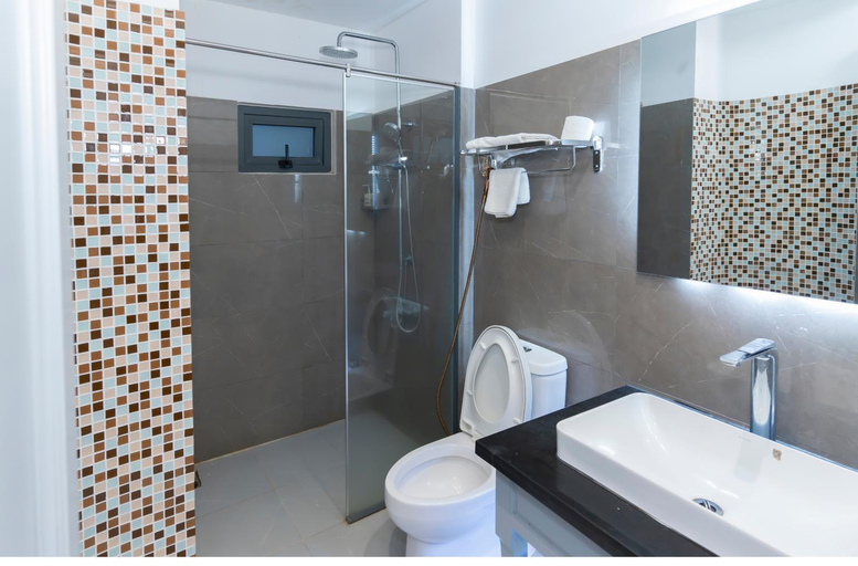Bathroom, Hotel Apartment Royal Galaxy, Vũng Tàu