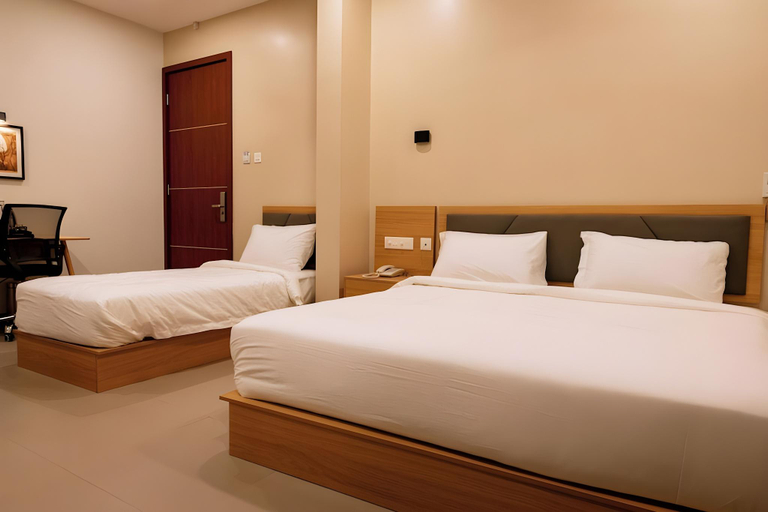 Bedroom 3, Dreamotel Luxury Suites and Rooms, Palakkad