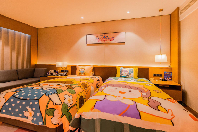 Bedroom 2, Howard Johnson by Wyndham Lanting Hotel Ningbo, Ningbo