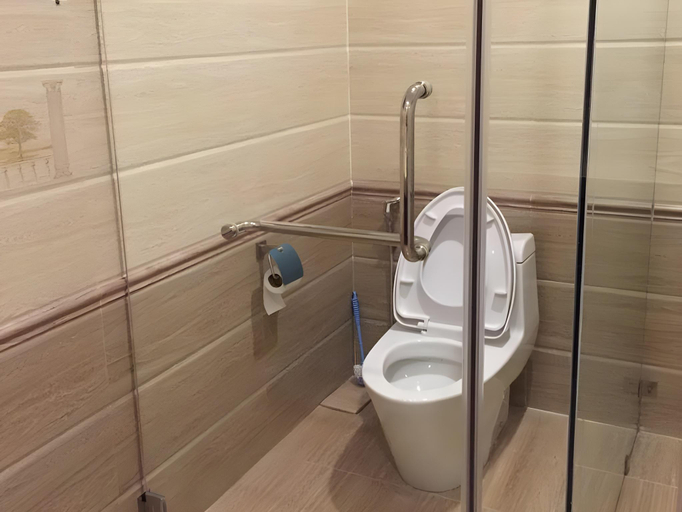 Bathroom 4, PT Family Resort, Phan Thiết
