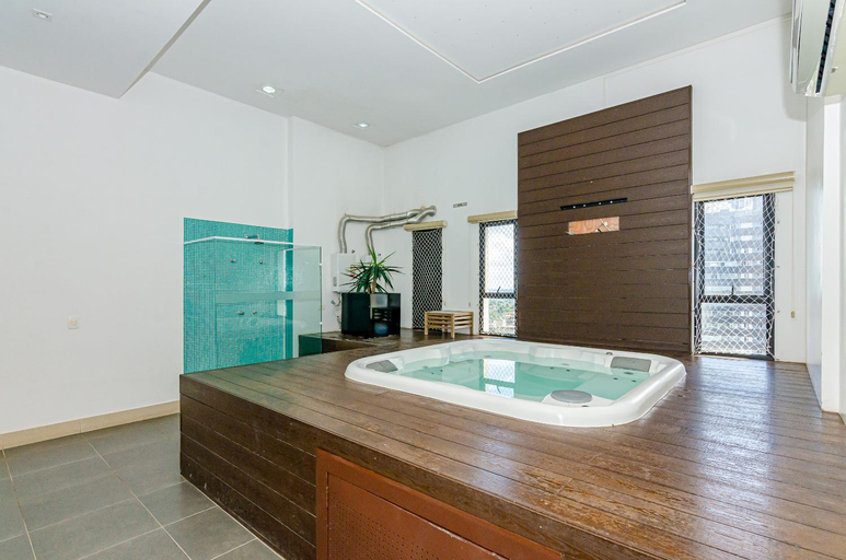 Bathroom, Sky Batel - Apartamentos UROOMS, Curitiba
