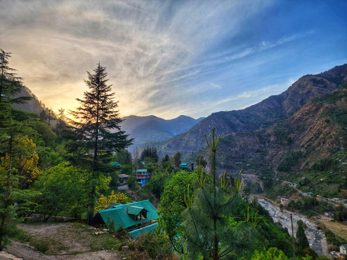 Others 3, A Frame cottage s sainj valley, Kullu