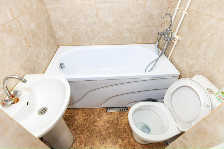 Bathroom 3, Alpina Hotel Yerevan