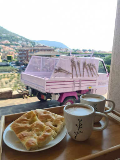 Food & Drinks 5, Villa Mafalda, Savona