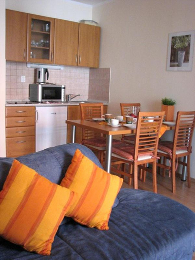 Others 3, Apartman Oscadnica, Cadca