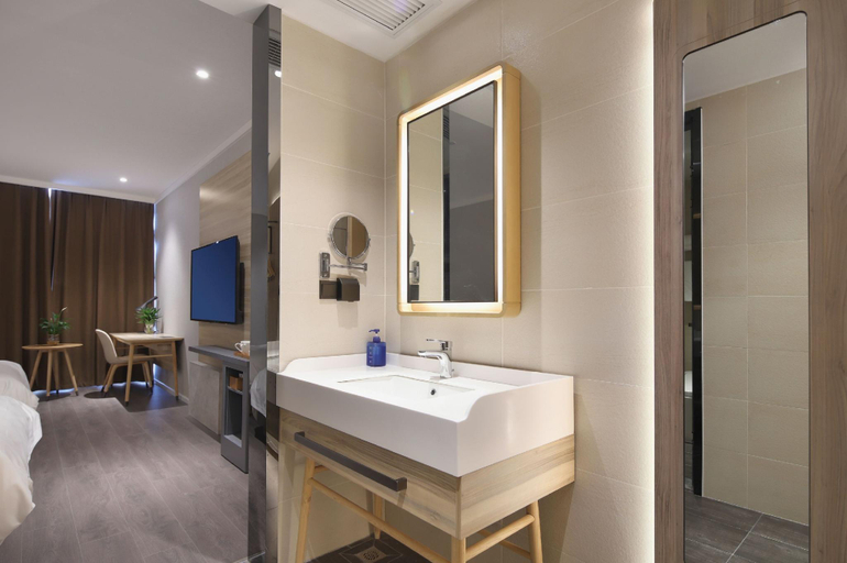 Bathroom 4, Hanting Premium Hotel Nanjing Jiangning Qidi Street, Nanjing