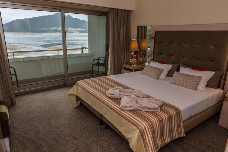 Bedroom 3, Hotel Porta do Sol Conference & SPA, Caminha