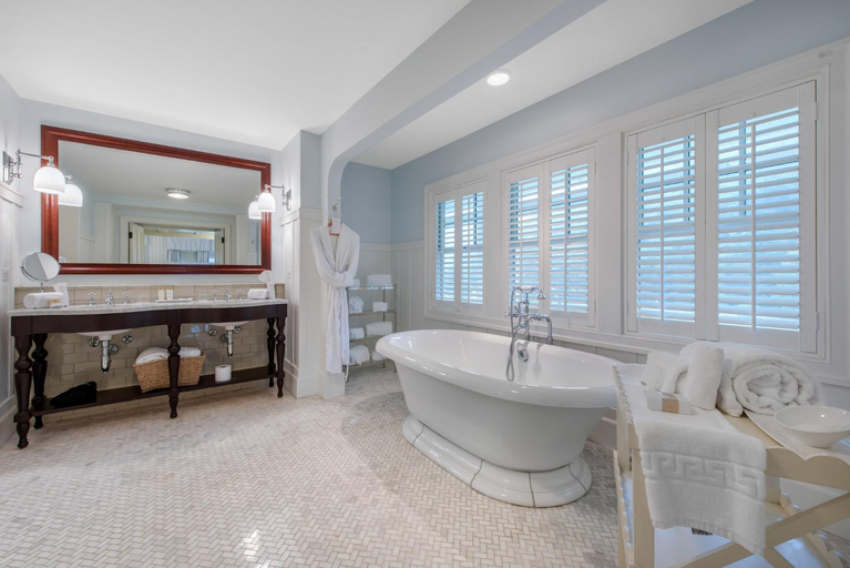 Bathroom 5, Omni Bedford Springs Resort & Spa, Bedford
