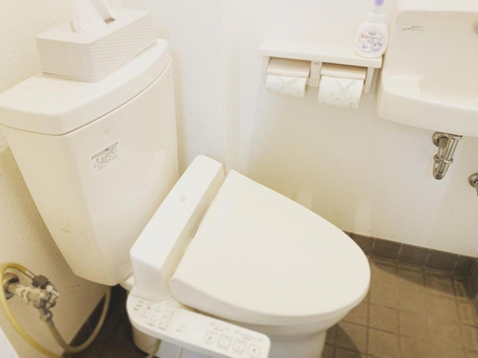 Bathroom 2, BookStore iChi, Toyooka