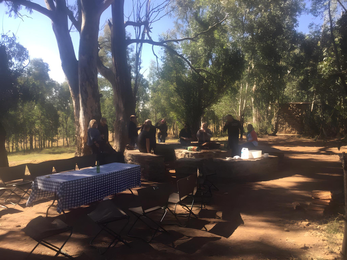 Food & Drinks 4, Francolin Creek, Fezile Dabi