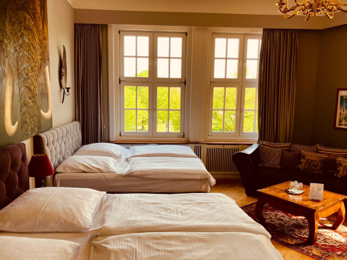 Bedroom 3, Hotel Amsterdam, Hamburg