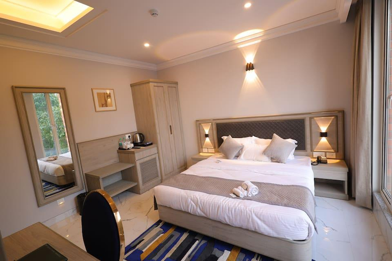 Bedroom 1, Fabhotel Prime Hampton By Ic S, Gautam Buddha Nagar
