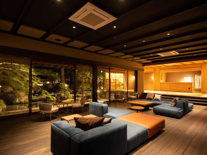 Public Area 2, Kyousen, Iida