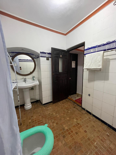 Bathroom 3, Dar Chourafa, Chefchaouen