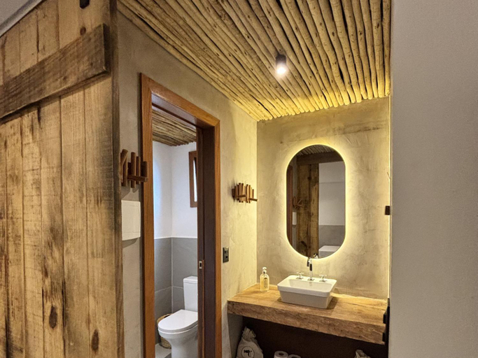 Bathroom 3, ホテル ポサダ ピティンガ(Hotel Pousada Pitinga), Porto Seguro