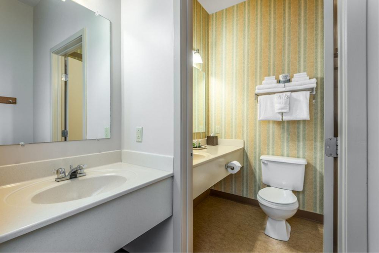 Bathroom 4, Jordan Hotel, Oxford