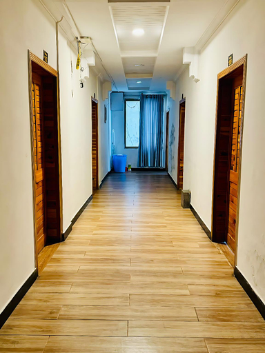 Others 3, Royal Inn, Rawalpindi