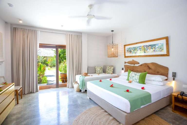 Bedroom 2, Les Lauriers Eco Hotel