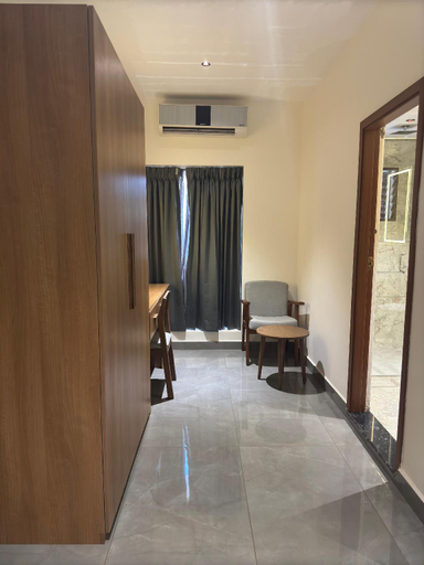 Others 4, HOTEL KARTHIYAYINI, Alappuzha