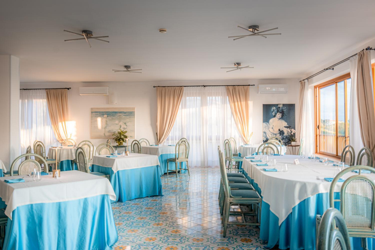Food & Drinks 3, Residence Antigua, Cosenza