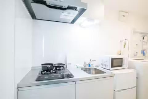 5, COMMA HOUSE Nishi-Ikebukuro 102, Toshima