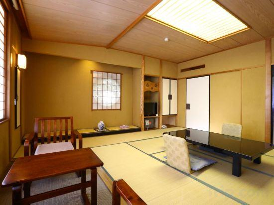 2, Ume No Yu, Matsumoto